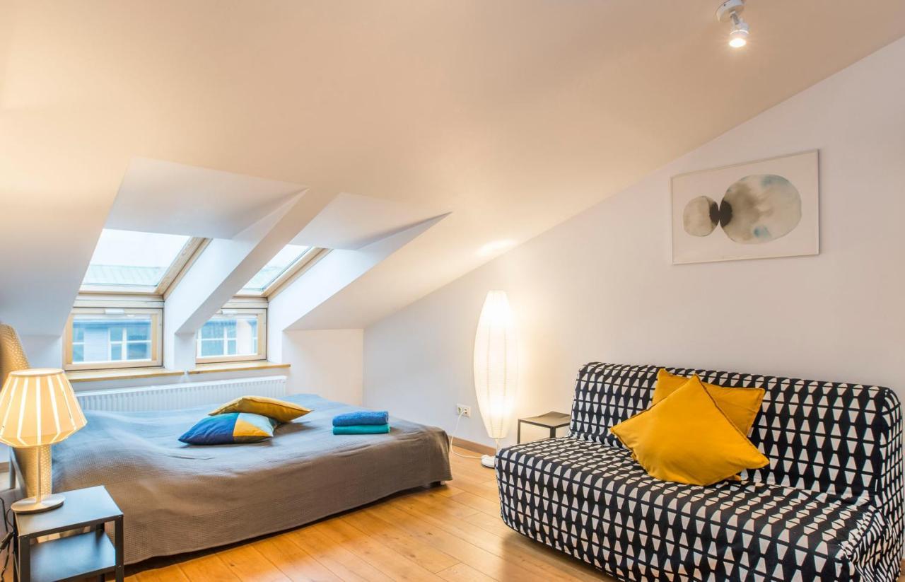 Central 2-Level Penthouse With Terrace And Free Parking Рига Экстерьер фото