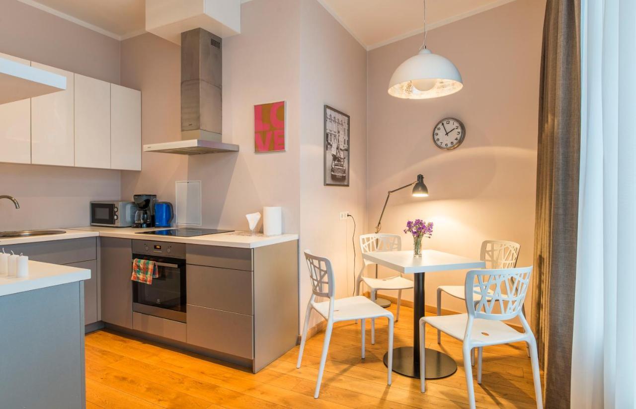 Central 2-Level Penthouse With Terrace And Free Parking Рига Экстерьер фото