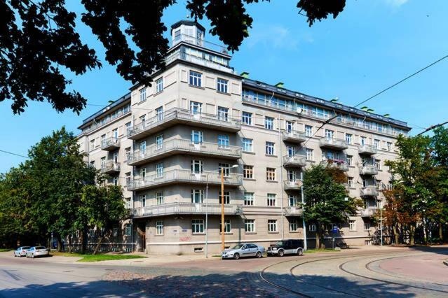 Central 2-Level Penthouse With Terrace And Free Parking Рига Экстерьер фото